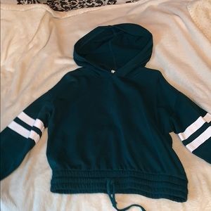 Cropped hoodie